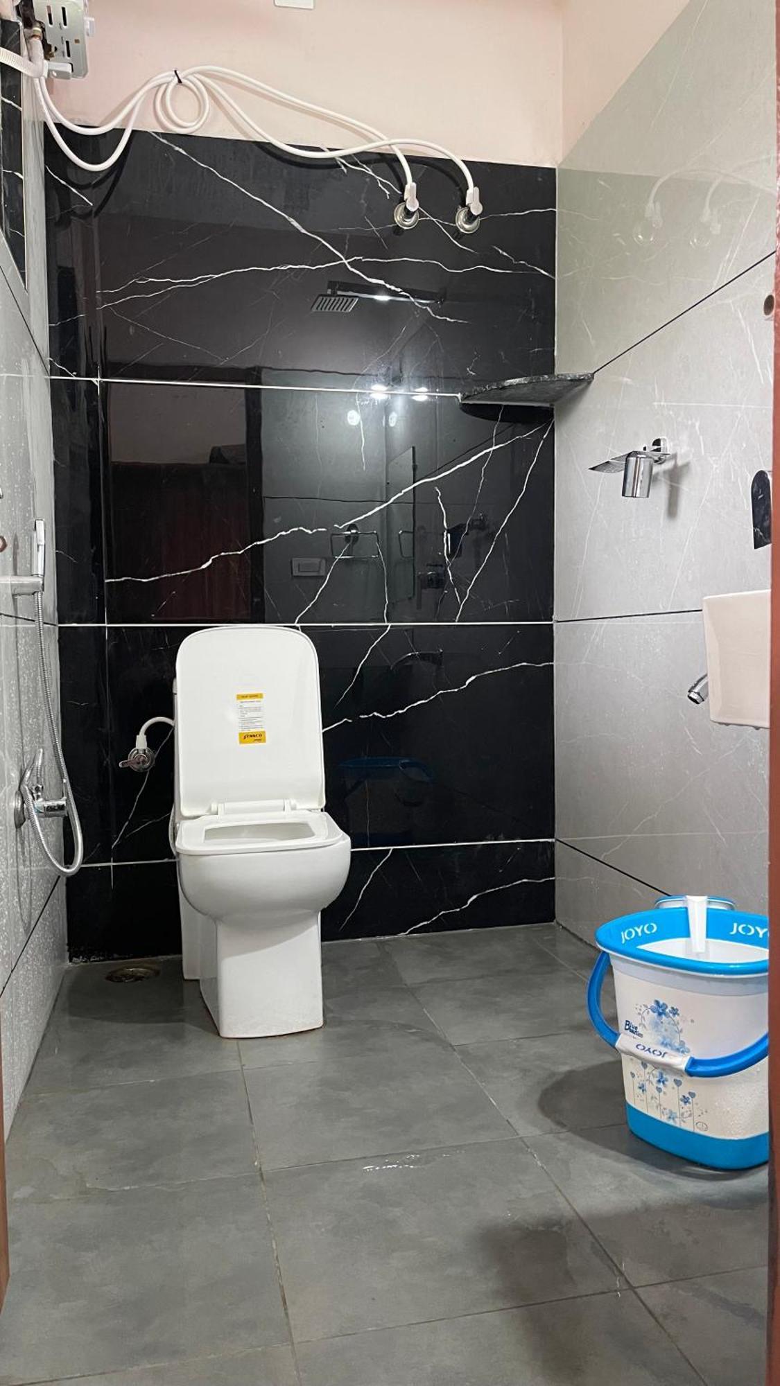 Silver Springs Homestay Chickmagalur จิกมากาลูร์ ภายนอก รูปภาพ